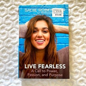 Sadie Robertson Book - Brand New